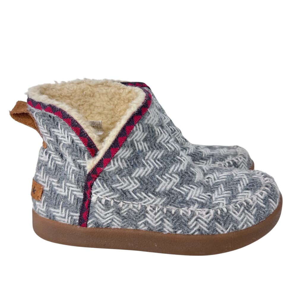Sanuk Nice Bootah‎ Ankle Boots Womens 5 Faux Shearling Lined Gray Arrowooly Boho